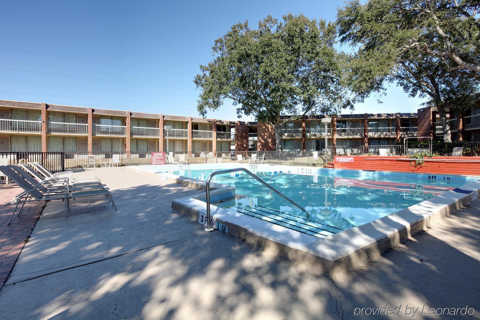 Rest And Relax Inn Pensacola Exterior foto
