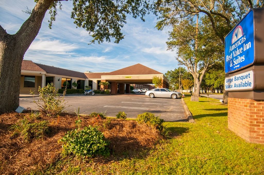 Rest And Relax Inn Pensacola Exterior foto