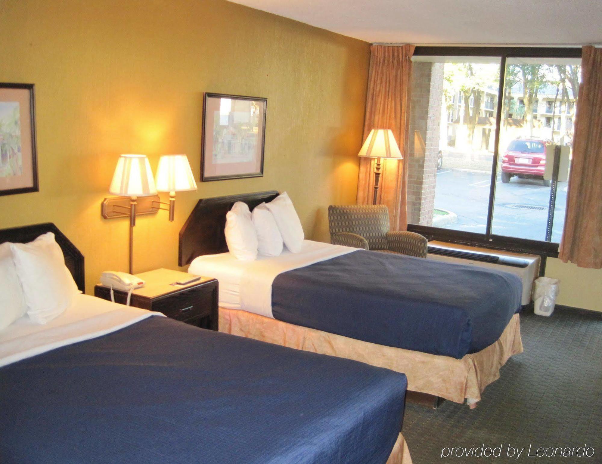 Rest And Relax Inn Pensacola Exterior foto